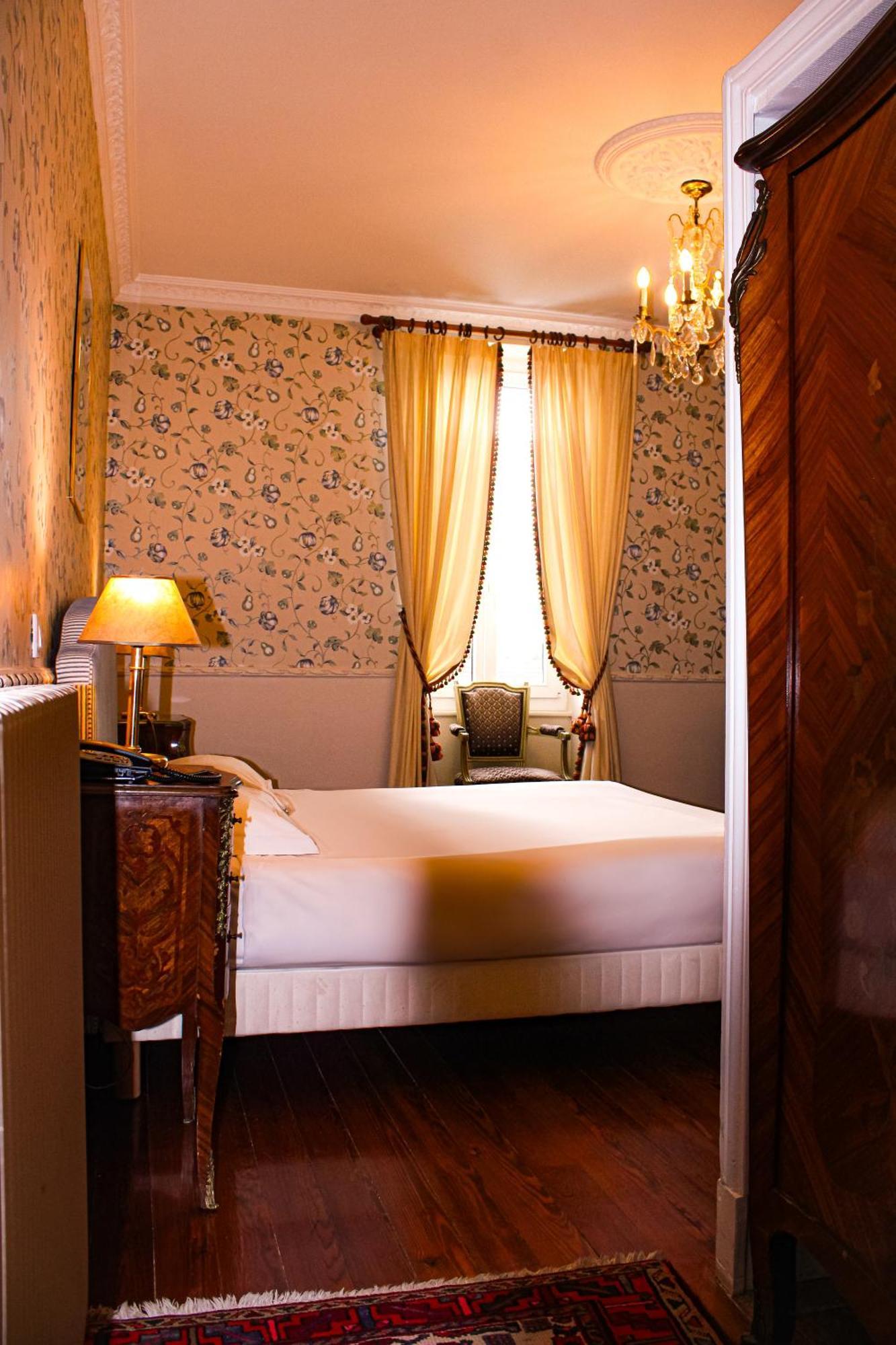 Hotel La Villa Fleurie Beaune  Luaran gambar